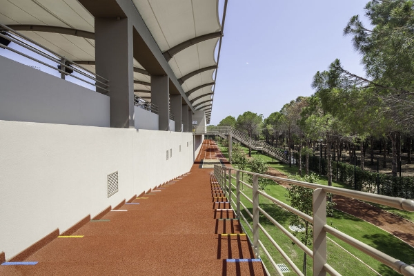 Hotel Gloria Sports Arena